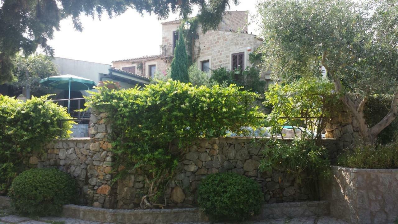 Casolare Giummari Bed & Breakfast Carini Exterior photo